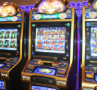Do people win at slot machines while playing them in Las Vegas?